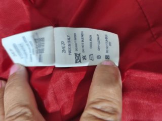 Traje de chaqueta y pantalón rojo