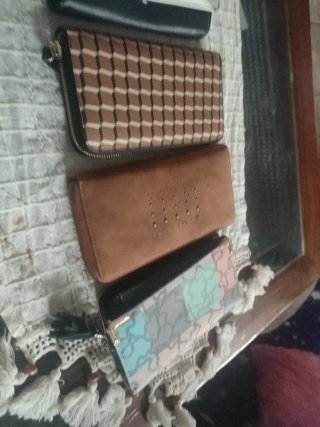 4 Carteras de mujer poco uso
