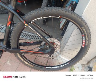 Bicicleta SCAPIN ORAKLO Carbono MTB 2022 IMPECABLE