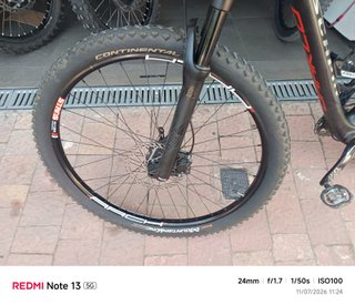 Bicicleta SCAPIN ORAKLO Carbono MTB 2022 IMPECABLE