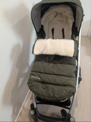 Uppababy Vista V2
