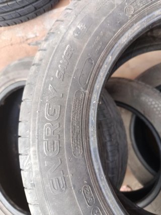 Neumático 205/60 R16
