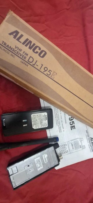 Walki Alinco DJ-195E
