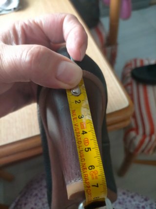 Zapatos de tacón negros