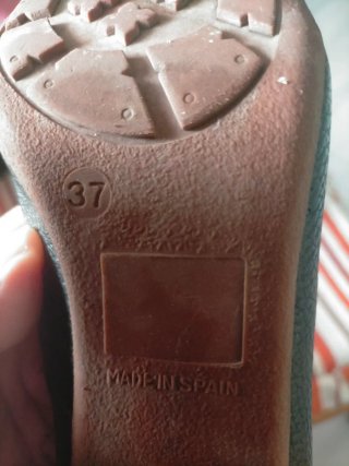 Zapatos de tacón negros