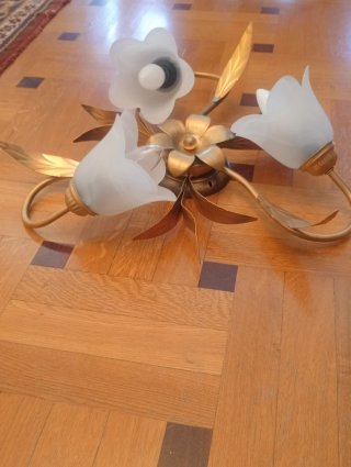 Plafoniera floreale oro e bianco