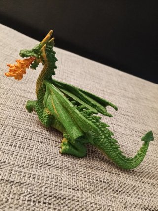 Muñeco dragón PVC