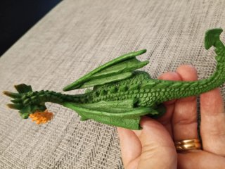 Muñeco dragón PVC