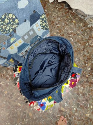 Bolso patchwork vaquero de casitas  hecho a mano