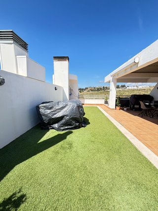 SE ALQUILA ÁTICO DÚPLEX EN LA CALA DE MIJAS