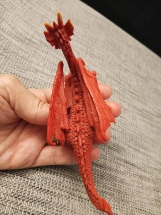 Muñeco dragón rojo PVC