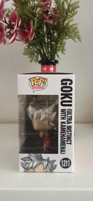 Funko Pop! Goku Ultra Instinct 1211