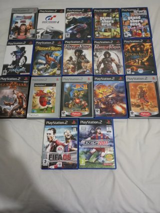 PS2 + 2 mandos, 2 memorias y 17 juegos