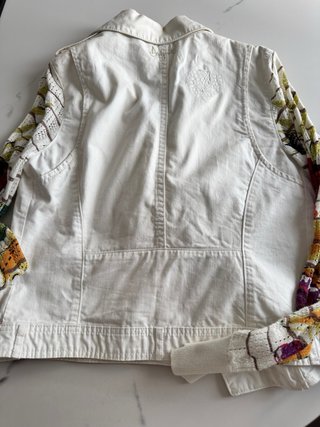 Chaqueta Desigual Blanca Bordada Talla M