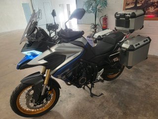 VOGE 525DSX - Moto Aventura