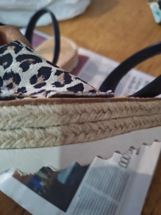 Sandalias Castell Talla 37 Animal