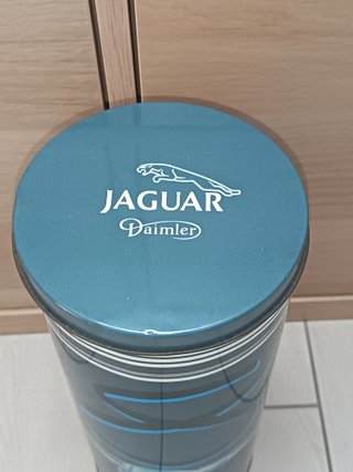 Jaguar rarissima scatola di Latta della Famosa Azi