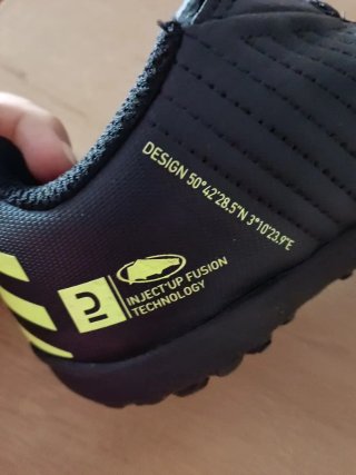 Botas de fútbol multitaco Kipsta  Talla 31
