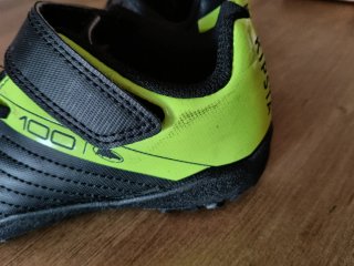 Botas de fútbol multitaco Kipsta  Talla 31