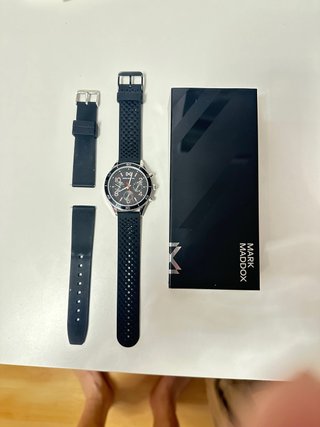 Reloj Mark Maddox Negro y Plateado