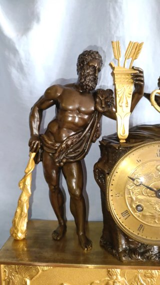 Reloj de sobremesa bronce dorado