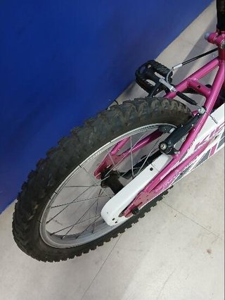 megamo 18"