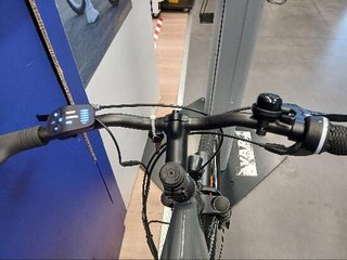 Bicicleta Trekking Eléctrica Cuadro Alto E-Actv 100 Gris