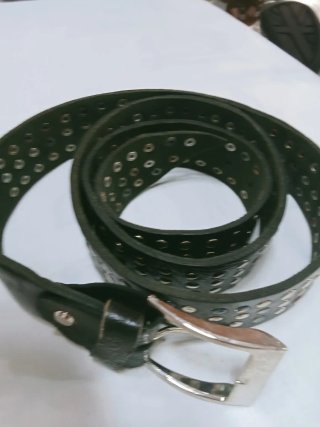 Cinturón Centurión tachuelas cuero