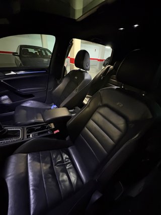 Volkswagen Golf 7 R 2.0 TSI 300 CV DSG 4Motion