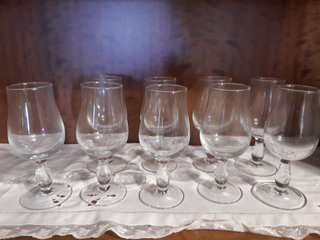 9 Bicchieri Classici in Vetro