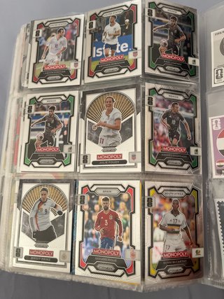 Cartas de fútbol Monopoly Prizm