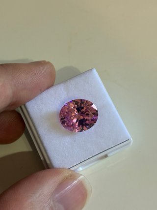 Fluorite rosa taglio Ovale 6.00 ct