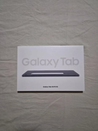 Samsung Galaxy Tab S10 FE 5G 256GB + Tastiera