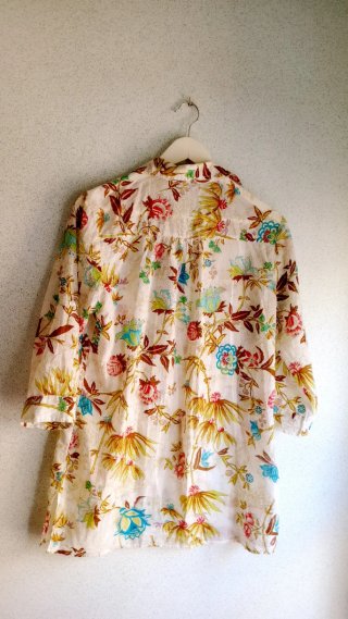 Camisola flores verano