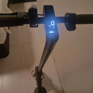 Patinete eléctrico en buen estado