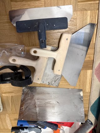 Herramientas de construcción y pintura