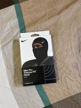 Pasamontañas Nike
