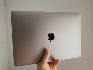 MacBook Pro 13'' M2 2022 Batteria 91%