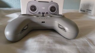 DJI Neo + DJI Controller 3 + 5 Baterías + Extras