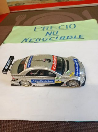 Scalextric Mercedes C Klasse Vodafone