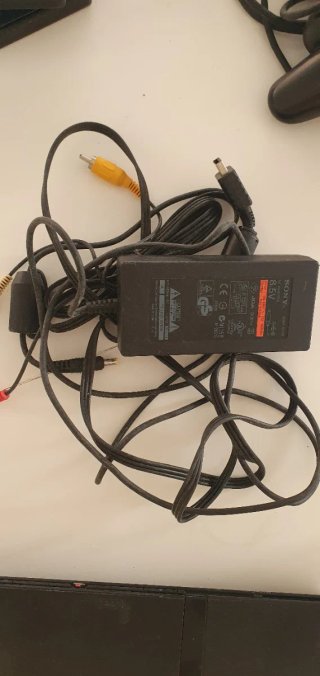 Consola PlayStation 2 Negra + Juegos y Accesorios