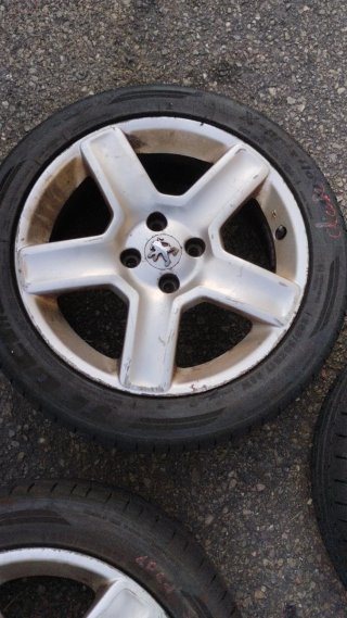 Llantas 17 Peugeot 307 con Neumáticos 205 50 17