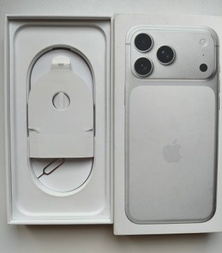 iPhone 17  Pro Max 256 GB Gris