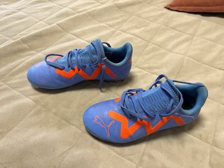 Botas de fútbol niño Puma Talla 32 EUR