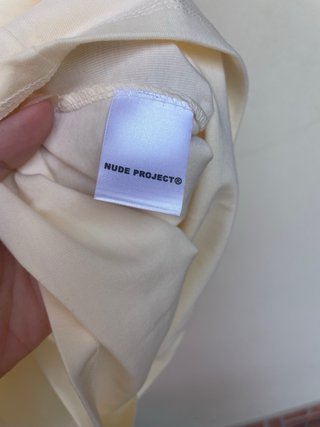 T-shirt Nude Project