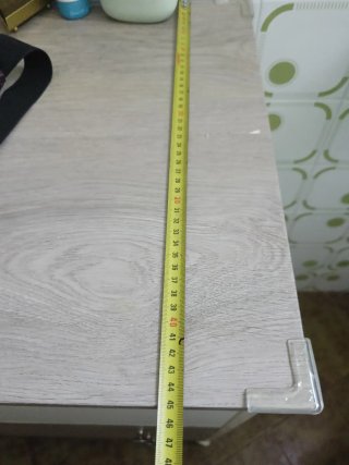 Mueble de baño blanco y madera