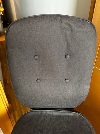 Silla de oficina con ruedas