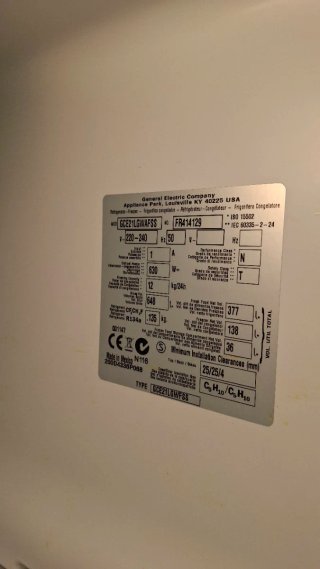 Nevera Americana con dispensador