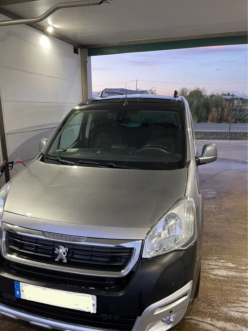 Peugeot Partner 2016 - foto 1