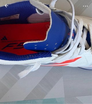 Botas Fútbol Multitaco Adidas 35,5